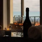 L' Con Vista 度假居