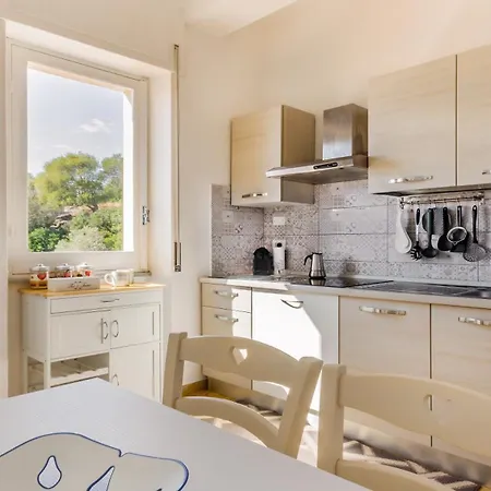 L' Con Vista 卡洛福泰